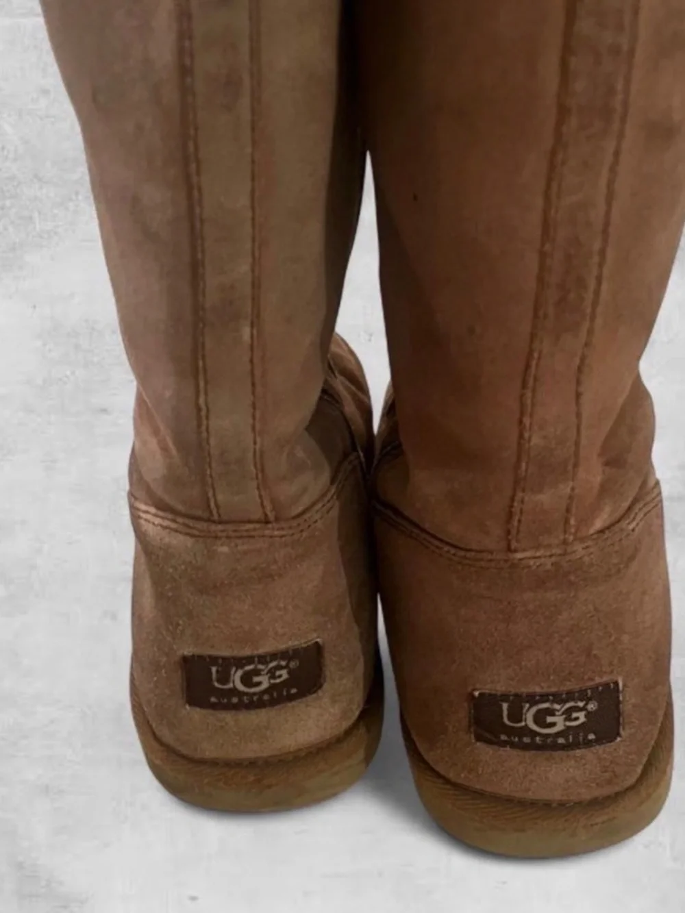 UGGs Tall Tan/Beige Boots with Zipper and Shearling lining Size 8